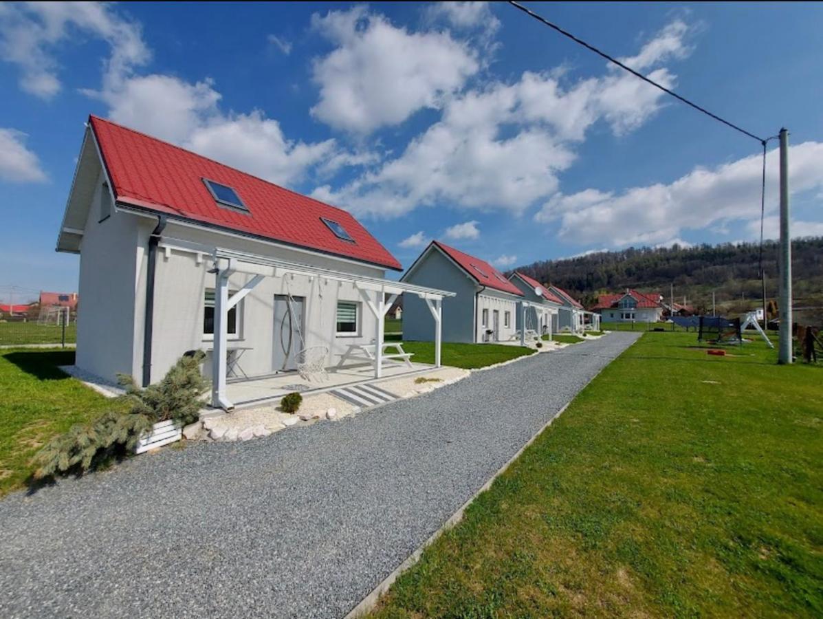 Domki Caloroczne Jesionowscy Kudowa-Zdrój Esterno foto
